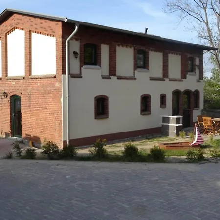 Elegantes In Bastorf Nahe Dem