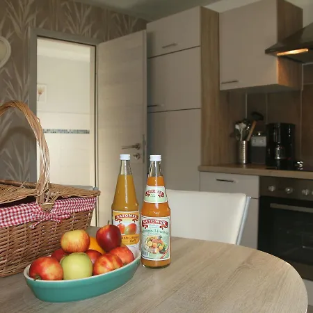 펜션 Elegantes In Bastorf Nahe Dem Kägsdorf